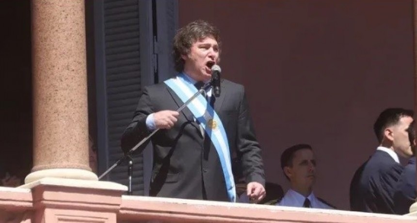 Para destrabar Ley &Oacute;mnibus, Milei se re&uacute;ne con sus legisladores