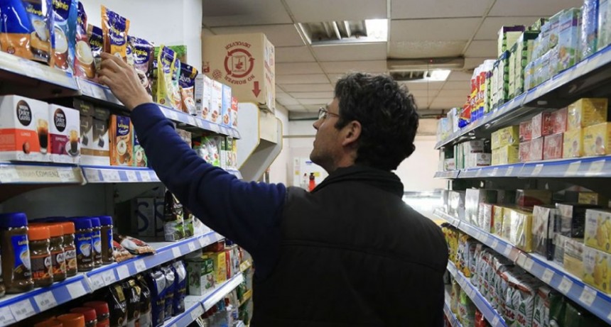 Las remarcaciones contin&uacute;an y los alimentos acumulan 30,8% de inflaci&oacute;n en las &uacute;ltimas cuatro semanas