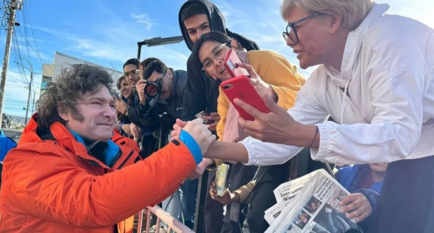 Javier Milei parti&oacute; hacia la Ant&aacute;rtida