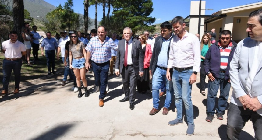 Qued&oacute; inaugurada la renovada Hoster&iacute;a de la Angostura