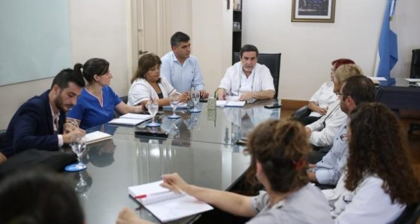 Analizan estrategias para reforzar la prevenci&oacute;n del dengue