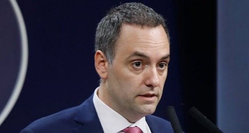 El Gobierno anunci&oacute; que descontar&aacute; el d&iacute;a a los empleados estatales nacionales que adhieran al paro general