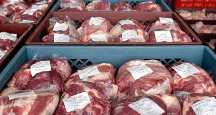 M&aacute;s de 50 intoxicados por comer carne con lavandina en C&oacute;rdoba: c&oacute;mo reconocer un corte en mal estado