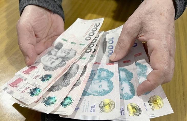 Comenzó el pago proporcional a empleados estatales