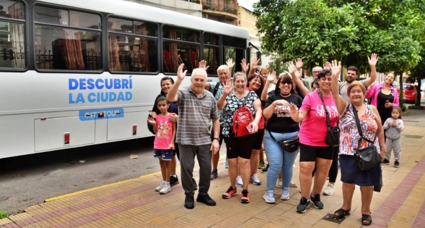 El Bus Turístico SMT lanza su edición de verano