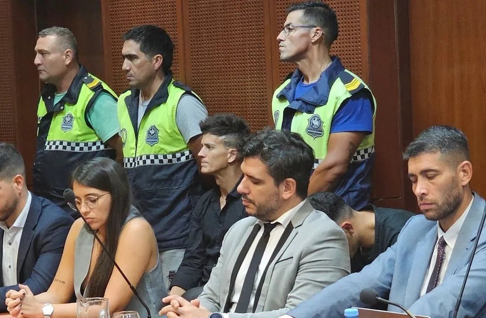 Pausa por feria: la pulseada legal por el caso Vélez retomará su curso a principios de febrero