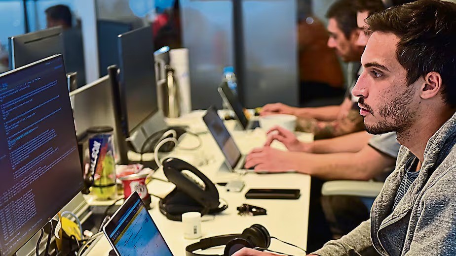 Mercosur-UE: el tratado que proyecta una nueva ola de empleo joven en servicios de alto valor