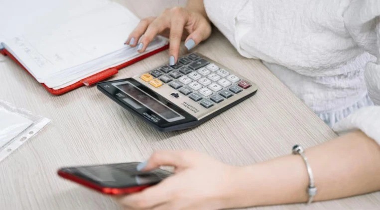 Con la inflación de diciembre, ya se conocen las nuevas escalas del Monotributo y Ganancias