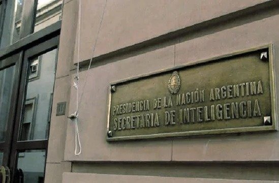 El oficialismo busca blindar en el Congreso el DNU que reforma la ley de Inteligencia