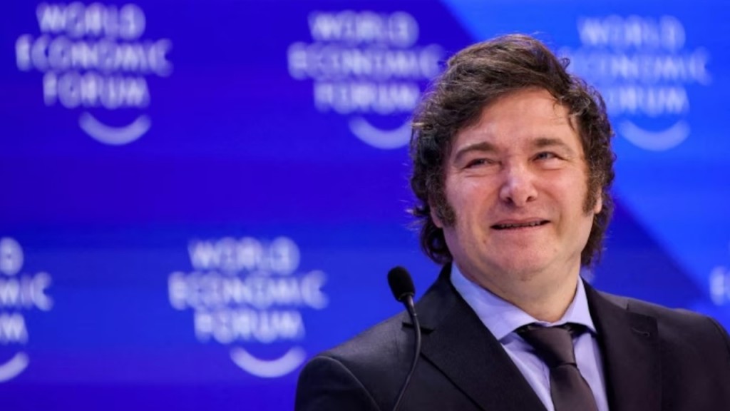 Milei busca inversores en Davos entre reuniones de alto riesgo y batalla cultural