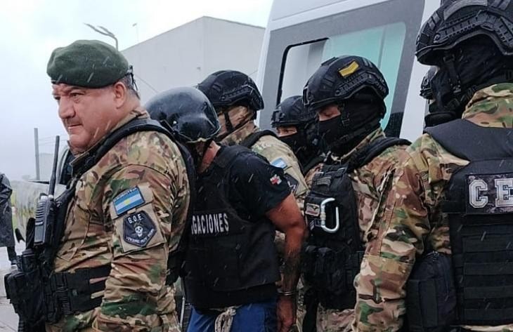 Tras un fuerte operativo, trasladaron al Penal de Benjamín Paz al principal sospechoso del femicidio de Érika Álvarez