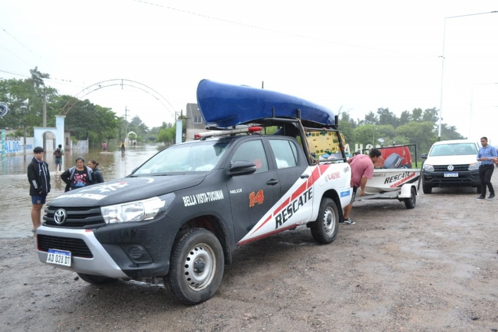 Tras récord de lluvias, autoridades inspeccionan anegamientos y evacuaciones en zonas rurales de Tucumán