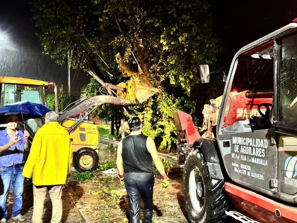 Temporal en el sur tucumano: Aguilares y Concepción afectadas por fuertes vientos y más de 100 mm de lluvia