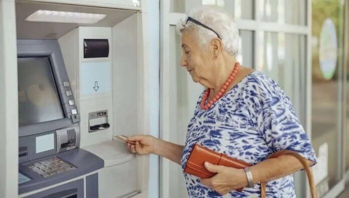 ANSES: jubilaciones y pensiones suben 2,85% en febrero; el haber mínimo será de $359.254,35