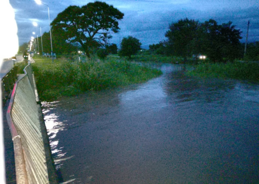 Temporal en Tucumán: evacuaciones preventivas en el sur y anegamientos por crecida de ríos tras intensas lluvias