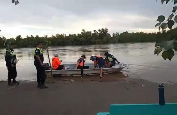 Hallan un cuerpo en el río Mandolo en Leales durante la búsqueda de un pescador desaparecido
