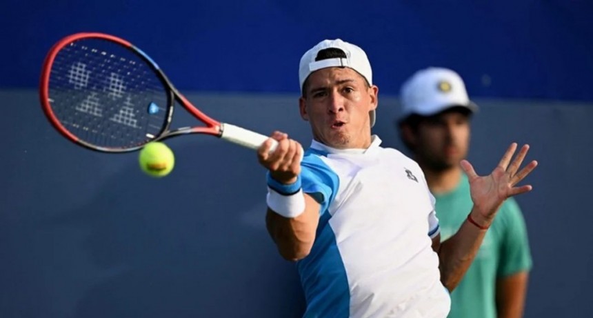 Sebasti&aacute;n B&aacute;ez supera una prueba dif&iacute;cil en su debut en el ATP de Auckland