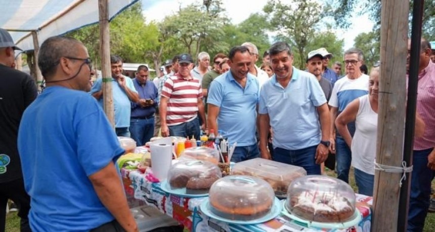 Acevedo inaugur&oacute; la temporada de verano en el balneario El Boyero