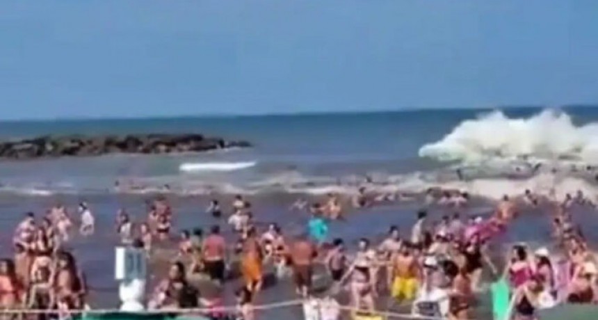 Un "mini tsunami" en Santa Clara del Mar deja al menos un muerto y varios heridos