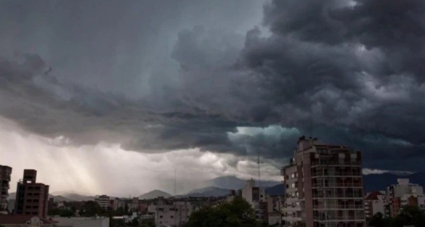 Alerta amarilla en Tucumán: pronostican tormentas fuertes desde esta noche y durante la jornada del domingo
