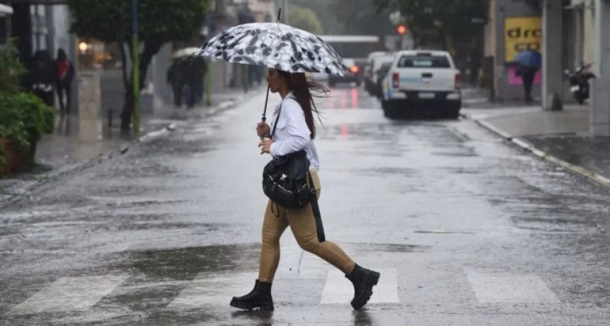 Las lluvias continuarán este lunes en Tucumán
