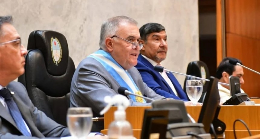 Fin de la vigencia autom&aacute;tica: un fallo judicial anula el mecanismo que convert&iacute;a los DNU en ley por el solo paso del tiempo en Tucum&aacute;n