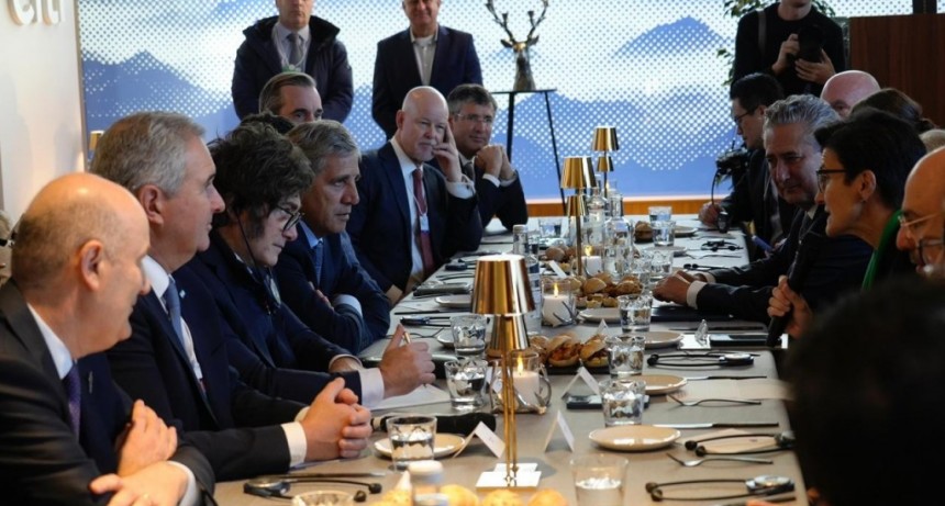 Milei en el Foro de Davos: se reuni&oacute; con bancos globales y prepara su discurso principal