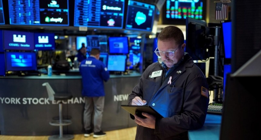 Mercados argentinos en alza: acciones suben m&aacute;s del 10% en Wall Street tras se&ntilde;ales de Davos