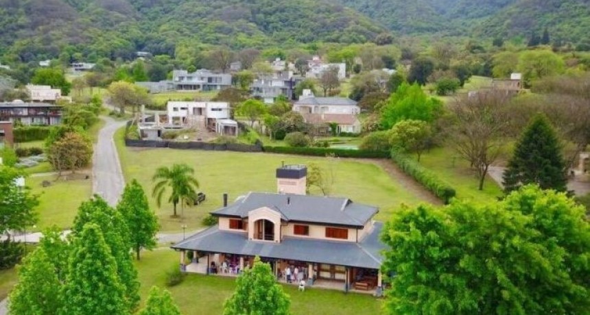 Deuda impositiva en Tucumán: el Gobierno va a la Justicia contra 140 countries y barrios privados