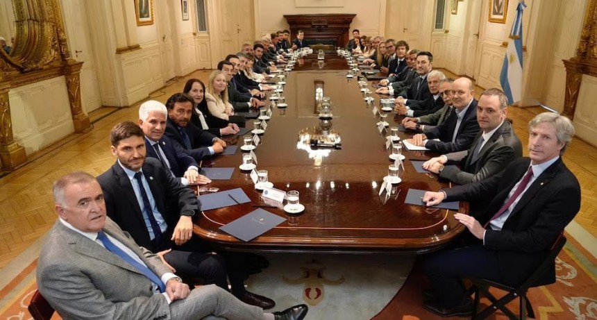 Reforma laboral: el Gobierno revisa puntos pero se resiste a bajar Ganancias que piden los gobernadores