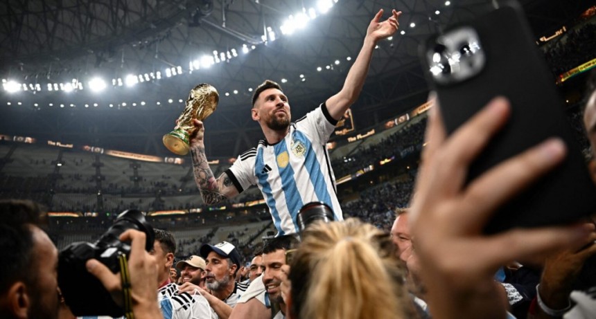 ¡Muchaaaaaaachos! Dos meses siendo campeones del mundo