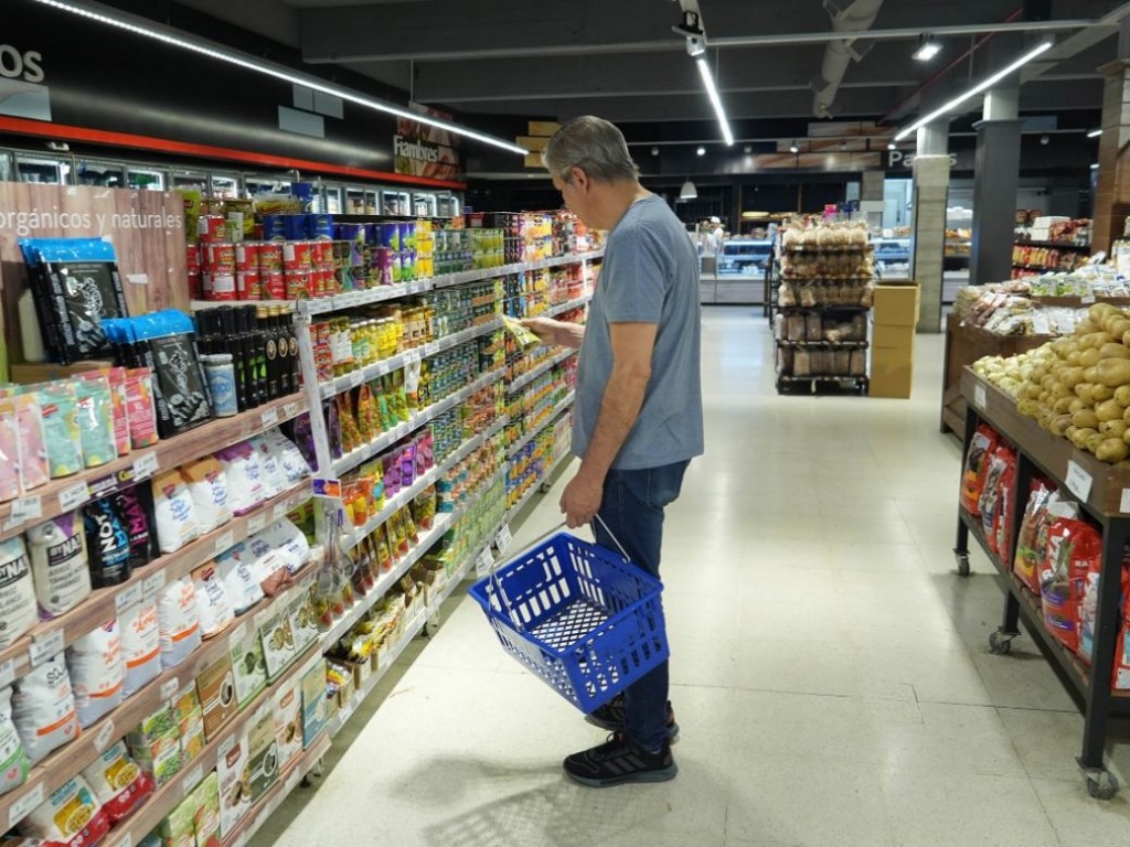 La inflación de alimentos supera el 10% en febrero
