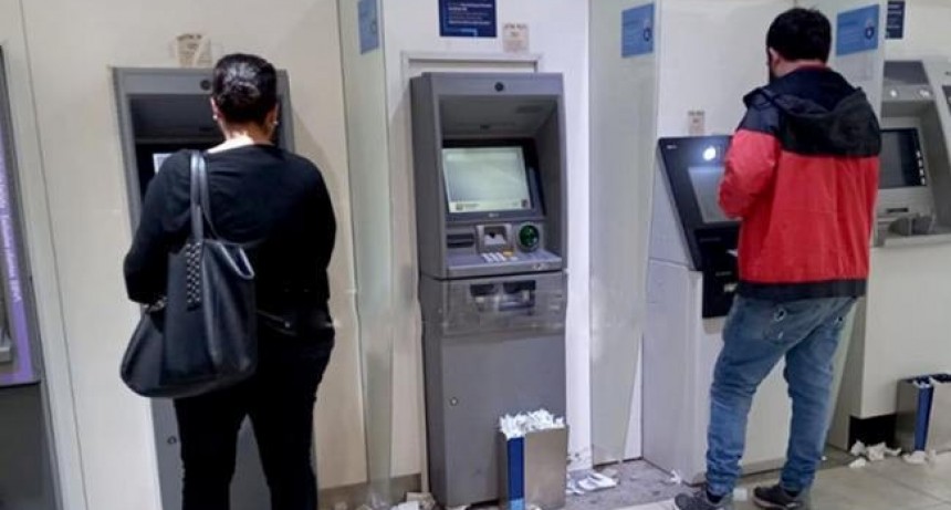El 6 de febrero inicia el pago del 80% del sueldo a estatales
