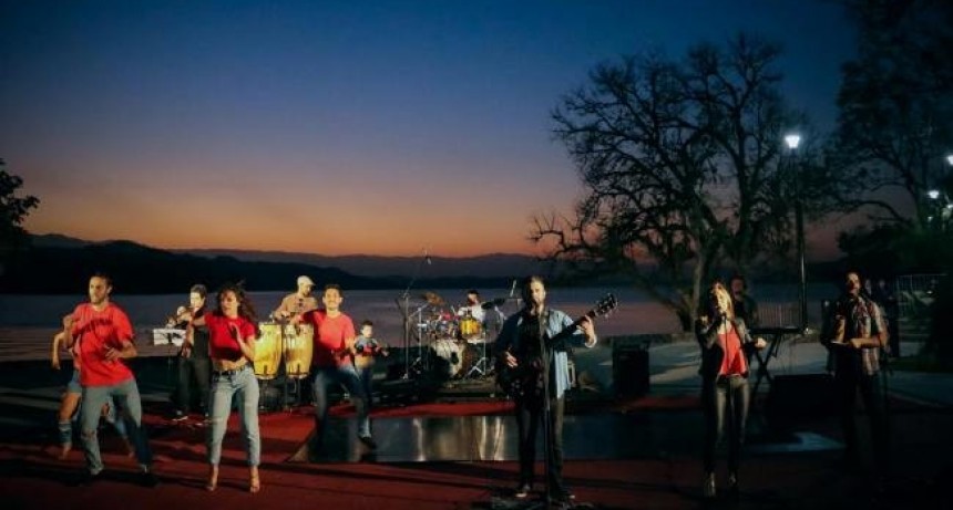 Ven&iacute; a celebrar el carnaval junto a Tumbao de Ca&ntilde;a en El Cadillal