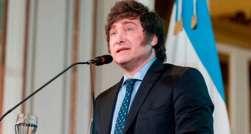 Milei ech&oacute; a Osvaldo Giordano y a Flavia Royon