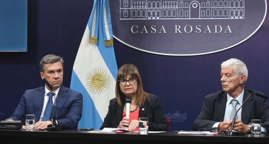 Bullrich apunt&oacute; contra movimientos sociales y sindicatos por denuncias de "extorsi&oacute;n, aprietes y abusos sexuales"