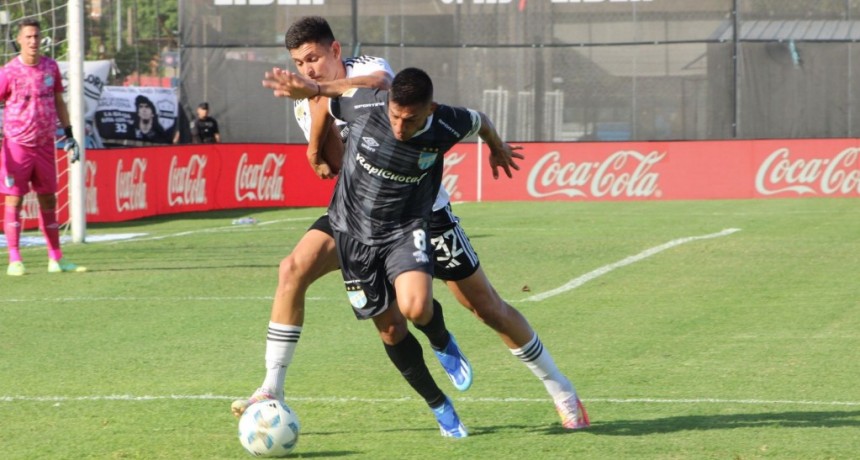 Atl&eacute;tico cay&oacute; ante Riestra y se qued&oacute; sin cuerpo t&eacute;cnico
