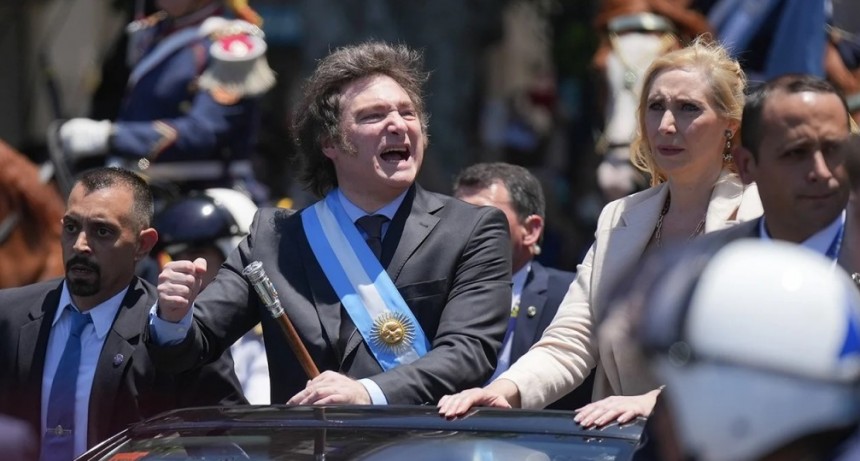Paros en distintos rubros y la CGT en "estado de alerta": los primeros 73 d&iacute;as del gobierno de Milei