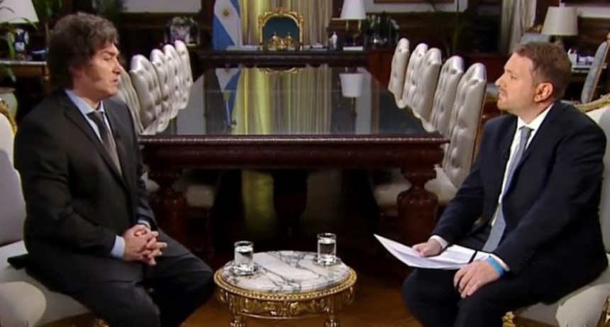 Milei destac&oacute; que el FMI est&aacute; "satisfecho" con su gesti&oacute;n y podr&iacute;a explorarse un nuevo acuerdo