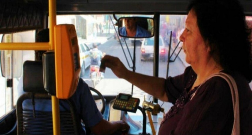 Concejales analizan el aumento del boleto
