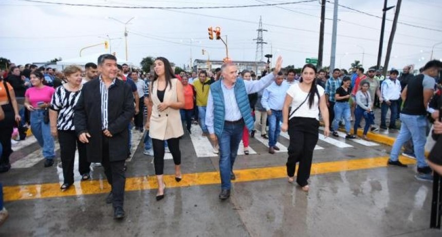 El Gobierno de Tucum&aacute;n inaugur&oacute; obras de iluminaci&oacute;n y pavimento en Aguilares