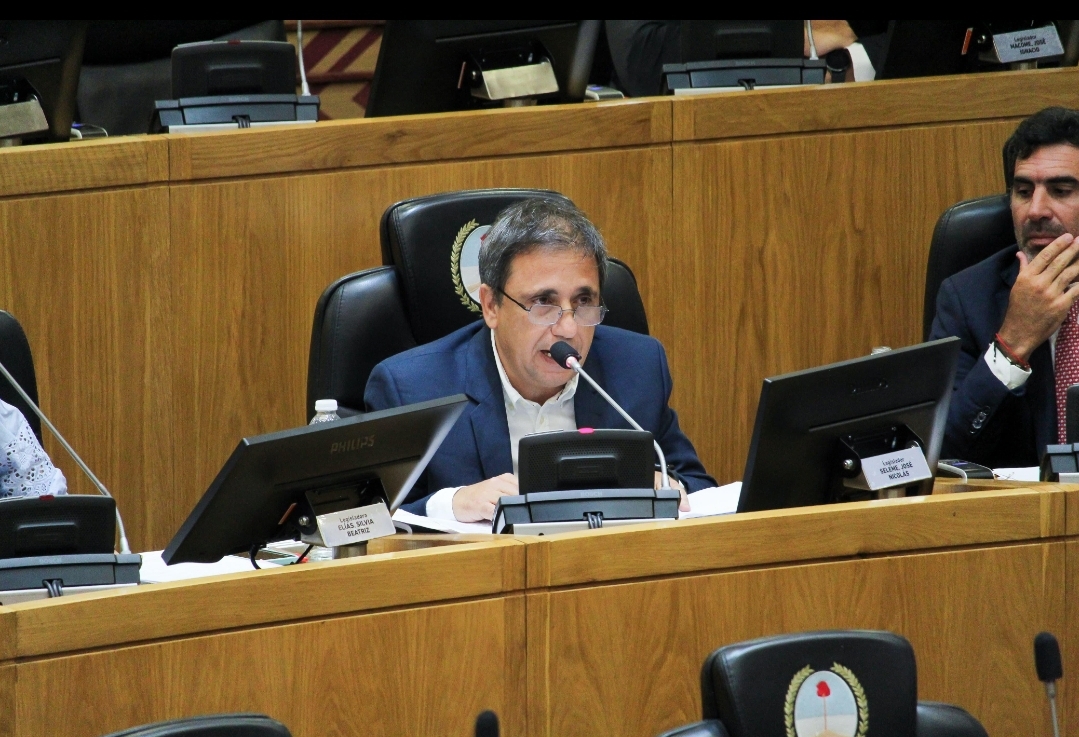 El legislador Seleme afirma que "en Tucum&aacute;n es inviable el horario corrido"