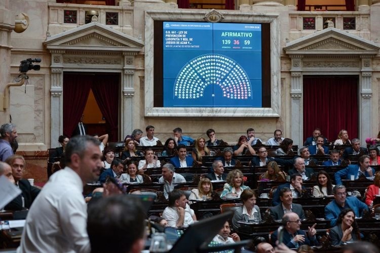 Diputados: se firmó el dictamen de Ficha Limpia y se votaría en la próxima sesión