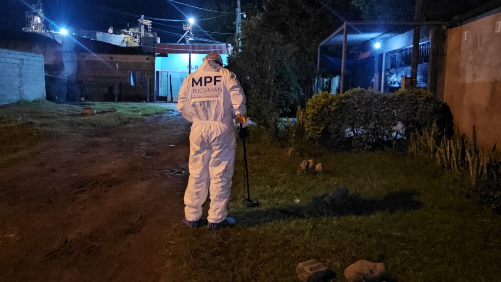 Crimen en Banda del Río Salí: matan a un joven y vecinos intentan incendiar la casa del presunto autor