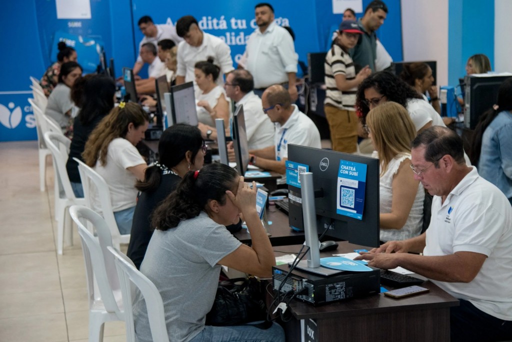  Inició la entrega de la tarjeta SUBEM para más de 40.000 estudiantes