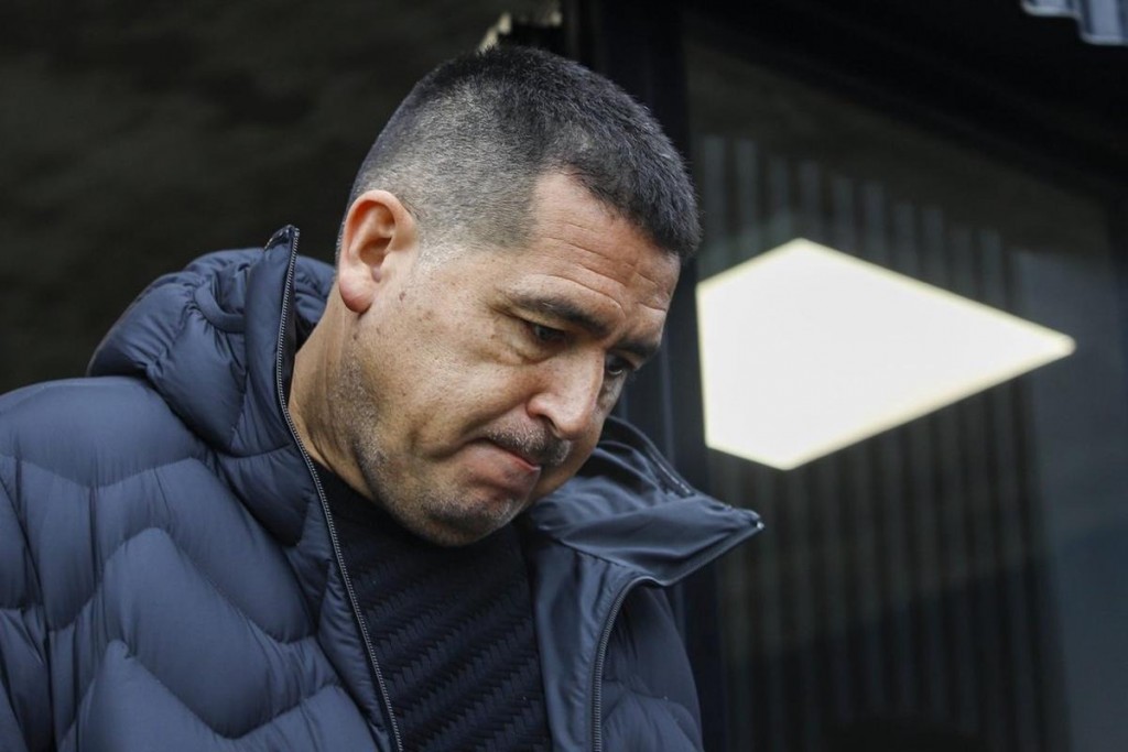 Denuncian penalmente a Juan Román Riquelme por presunta administración fraudulenta en Boca