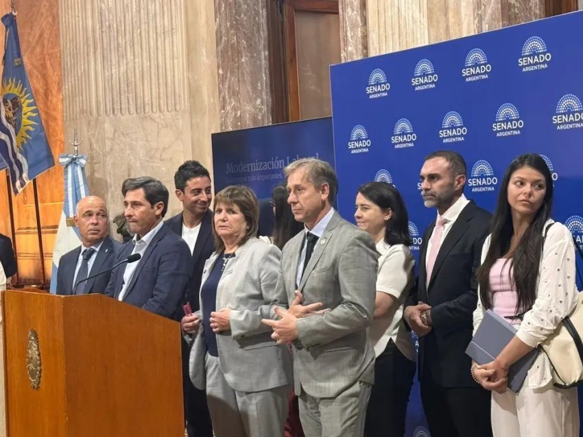 Claves del acuerdo por la reforma laboral: sin baja de Ganancias y con tope para aportes compulsivos