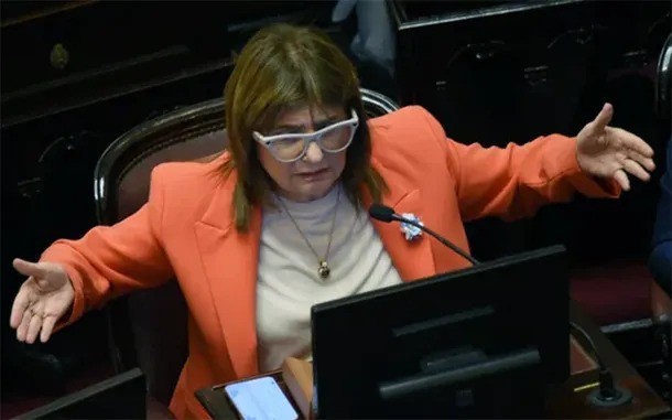 Reforma laboral: Bullrich anunció cambios en las licencias por enfermedad y las graves seguirán cobrando el 100%
