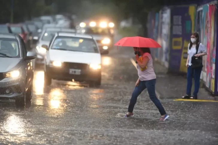 Alerta naranja en Tucumán: tormentas fuertes podrían adelantarse para la siesta de este jueves