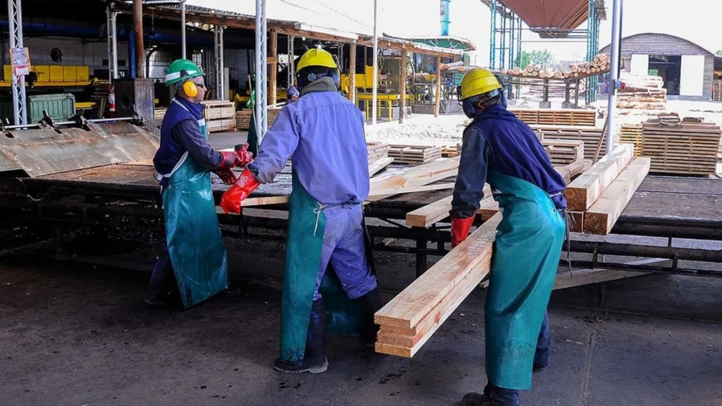 Claves de la reforma laboral tras su paso por Diputados: indemnizaciones, convenios por empresa y el nuevo régimen para plataformas